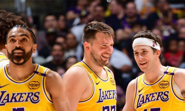 开云-湖人锁定西部第三迎利好！完全体冲冠坐等对手