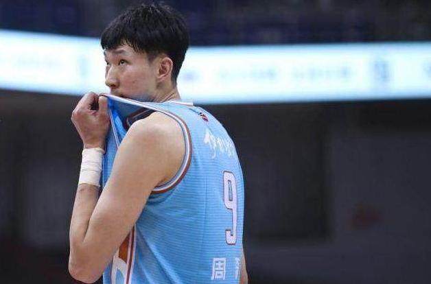 开云APP-【观察】周琦决意死磕到底 争议再度升级该如何收场