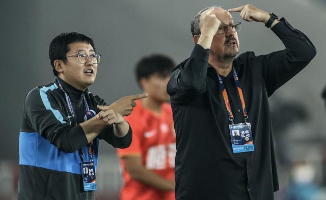 开云APP-向现实妥协？贝帅执教成绩零突破 青春风暴未成功